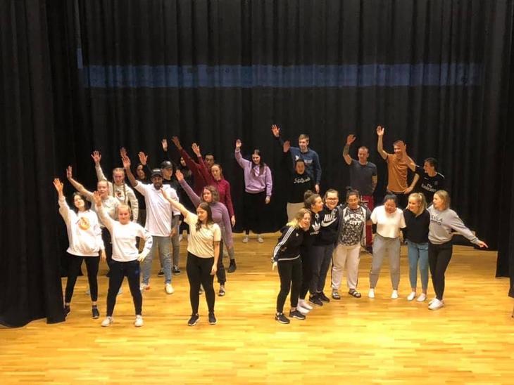 Russerevy Revyøving7.jpg (content)