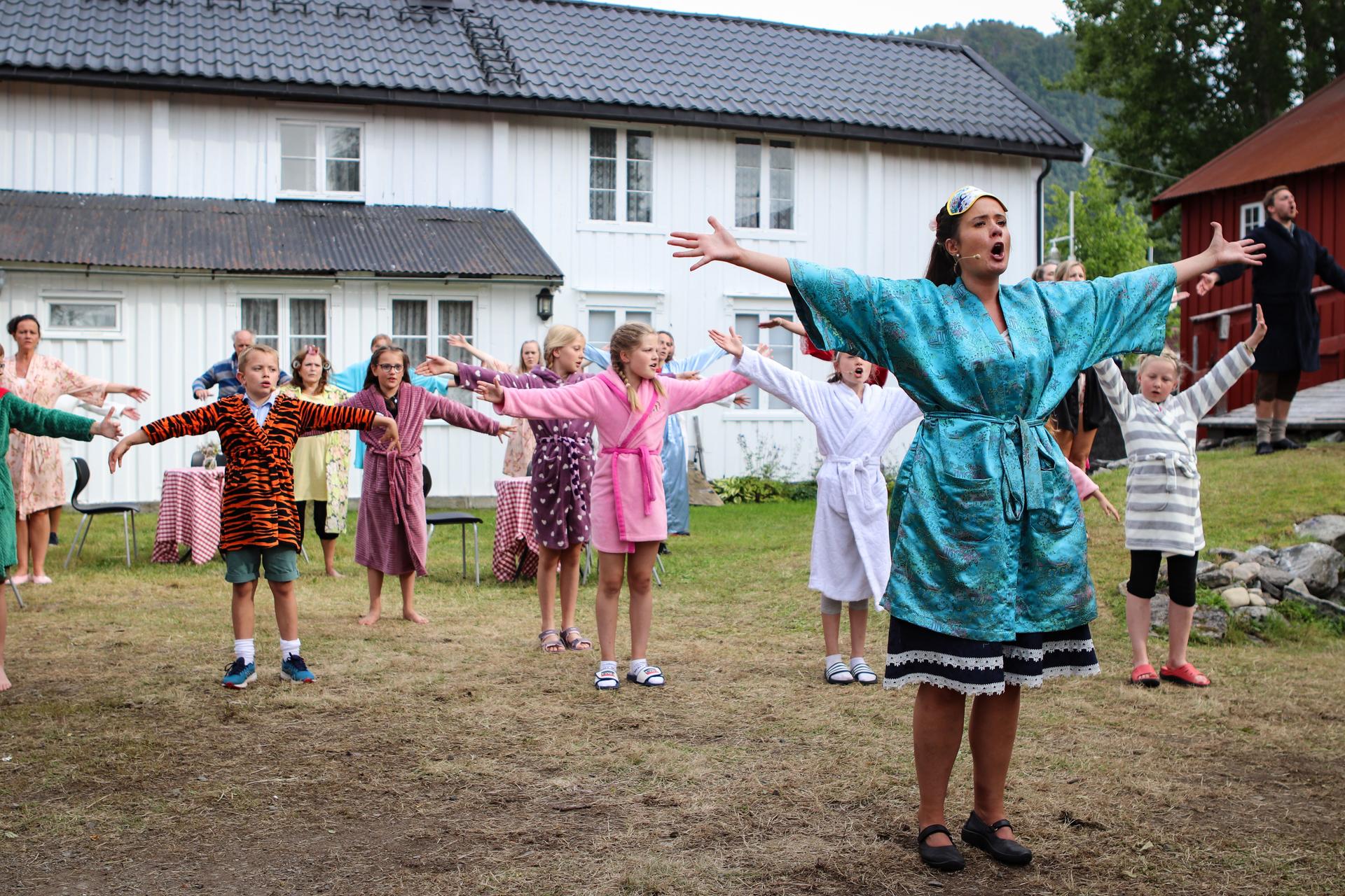 Spelet i Wesselgården 1.jpg (full_width)